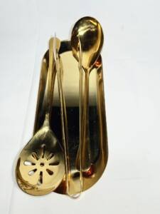 set of spoon in gold (spoon,strainer,tong,tray)