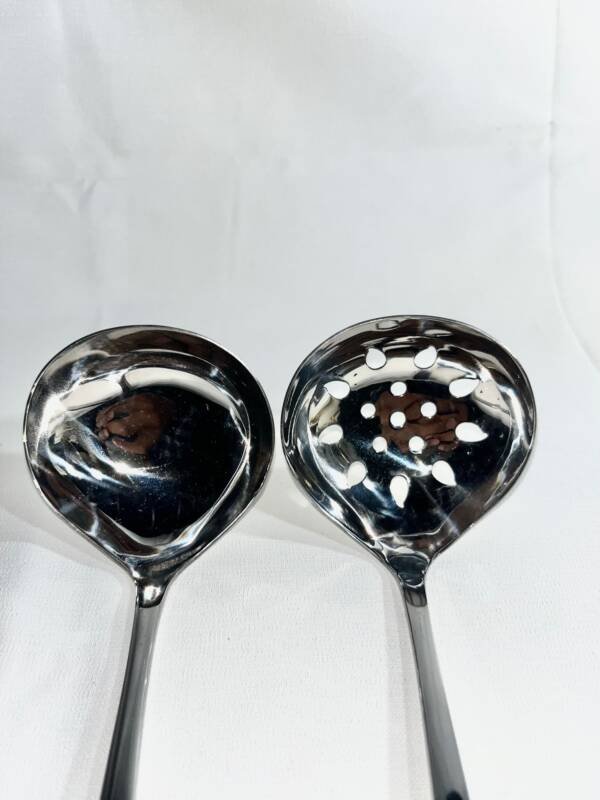 SET OF SPOON & STRAINER IN silver(CERAMIC) - Image 5